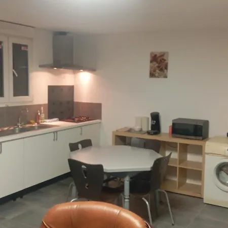 Quarto em Acomodações Particulares Chez Elyssa *