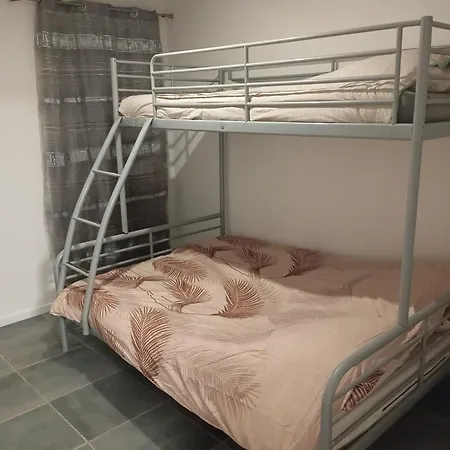 Quarto em Acomodações Particulares Chez Elyssa *